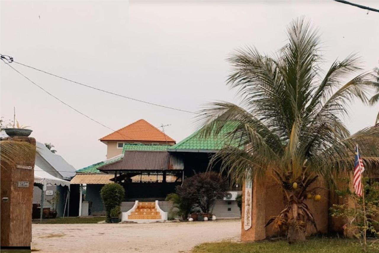 Oyo Home 90495 Homestay Kampung Kota Aur Σουνγκάϊ Πετάνι Εξωτερικό φωτογραφία